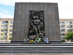 Monumento agli Eroi del Ghetto