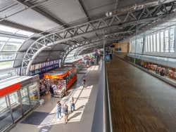 Interno dell'Aeroporto Varsavia-Modlin