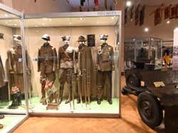 Uniformi della Seconda Guerra Mondiale